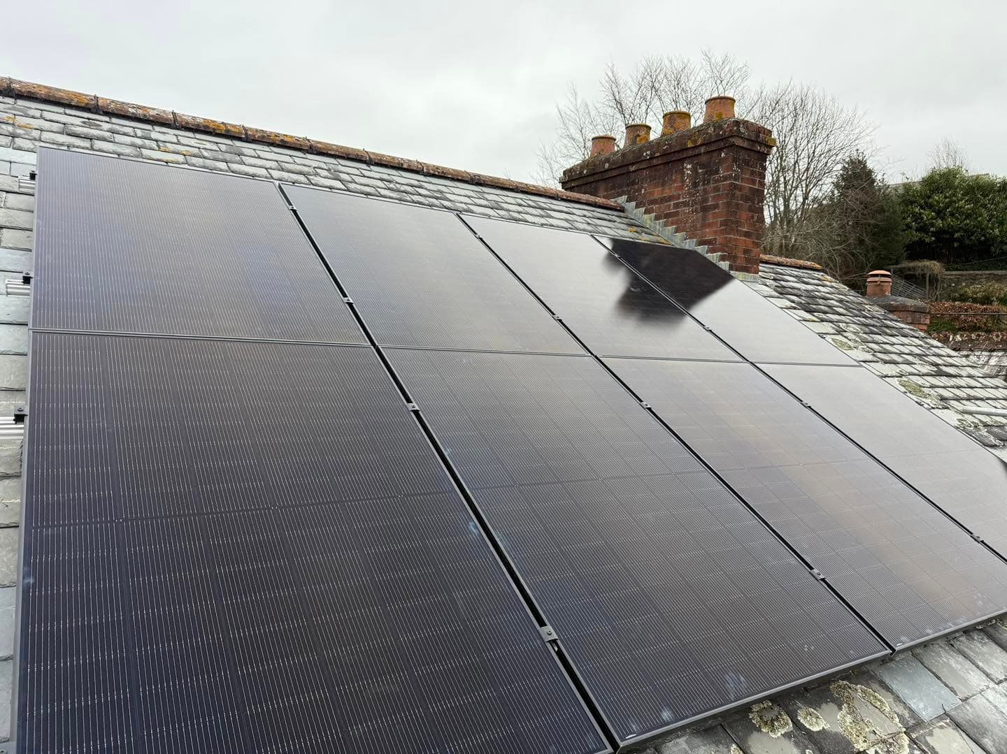 Lostwithiel solar installation, 8x JA Solar 450W Bi-Facial Panels
