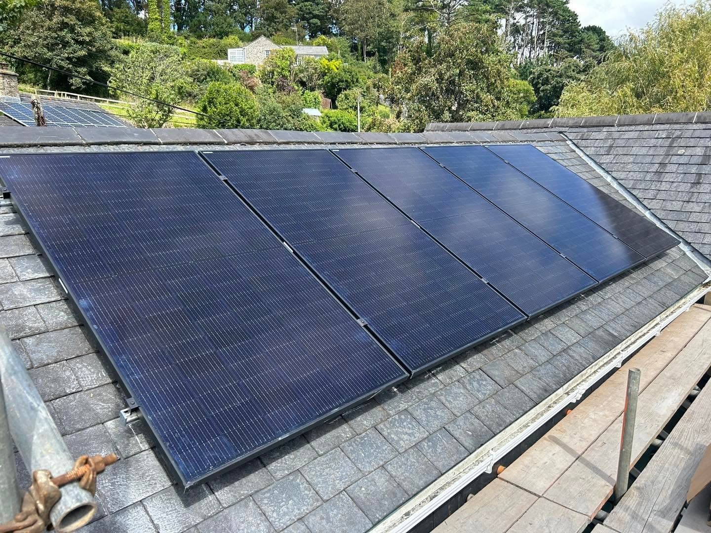 Portloe solar installation, 5x JA Solar 380W All Black Panels